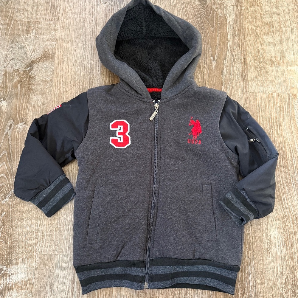 Youth boys zip up sport jacket. Coat Size 4 hoodie